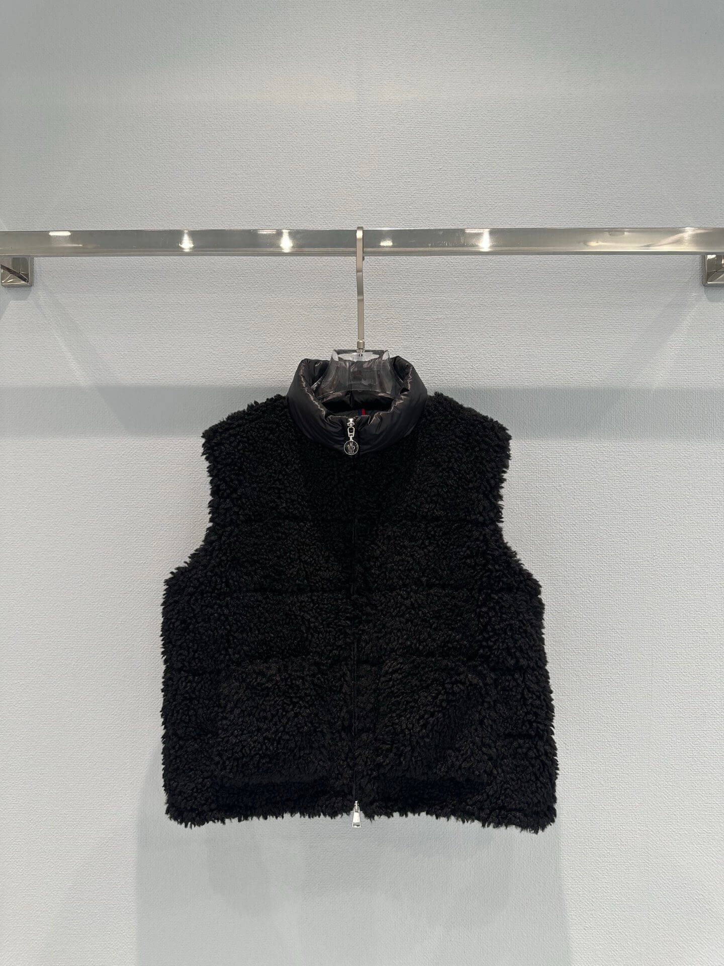 Fashionable Plush-Textured Down Vest