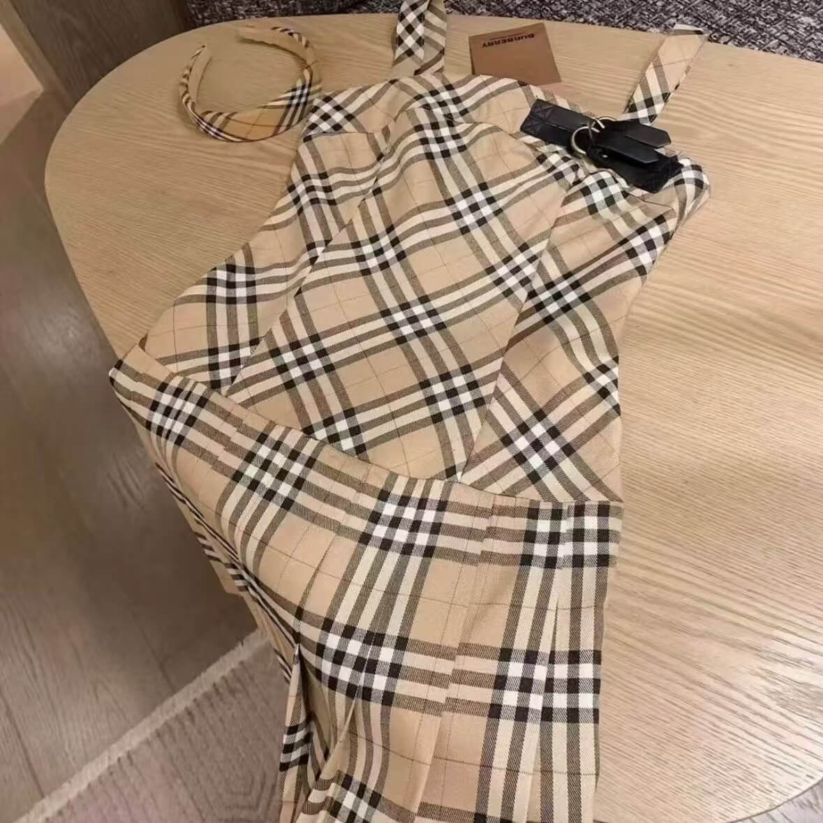 Classic Plaid Waist-Cinching Vest Dress