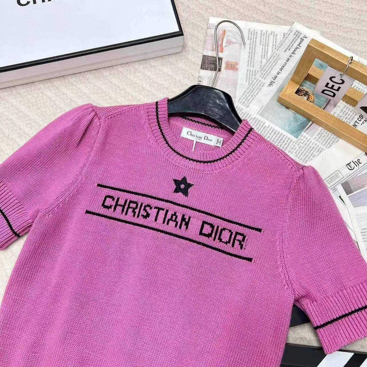 Star and Letter Embroidered Knitted Short Sleeve