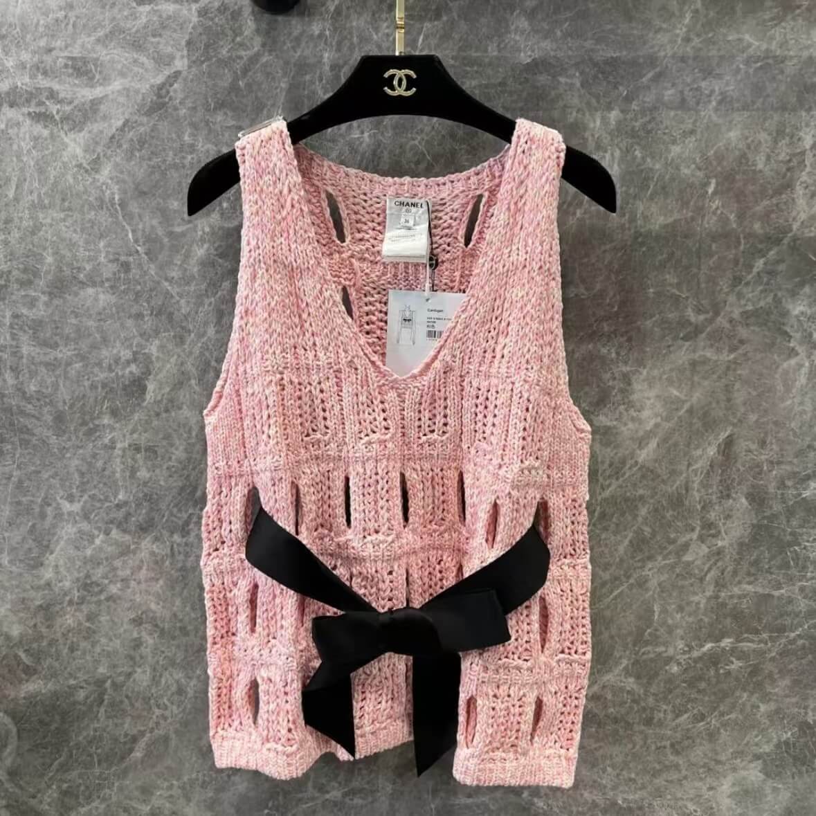 Heavy-Artistry Openwork Crochet Vest