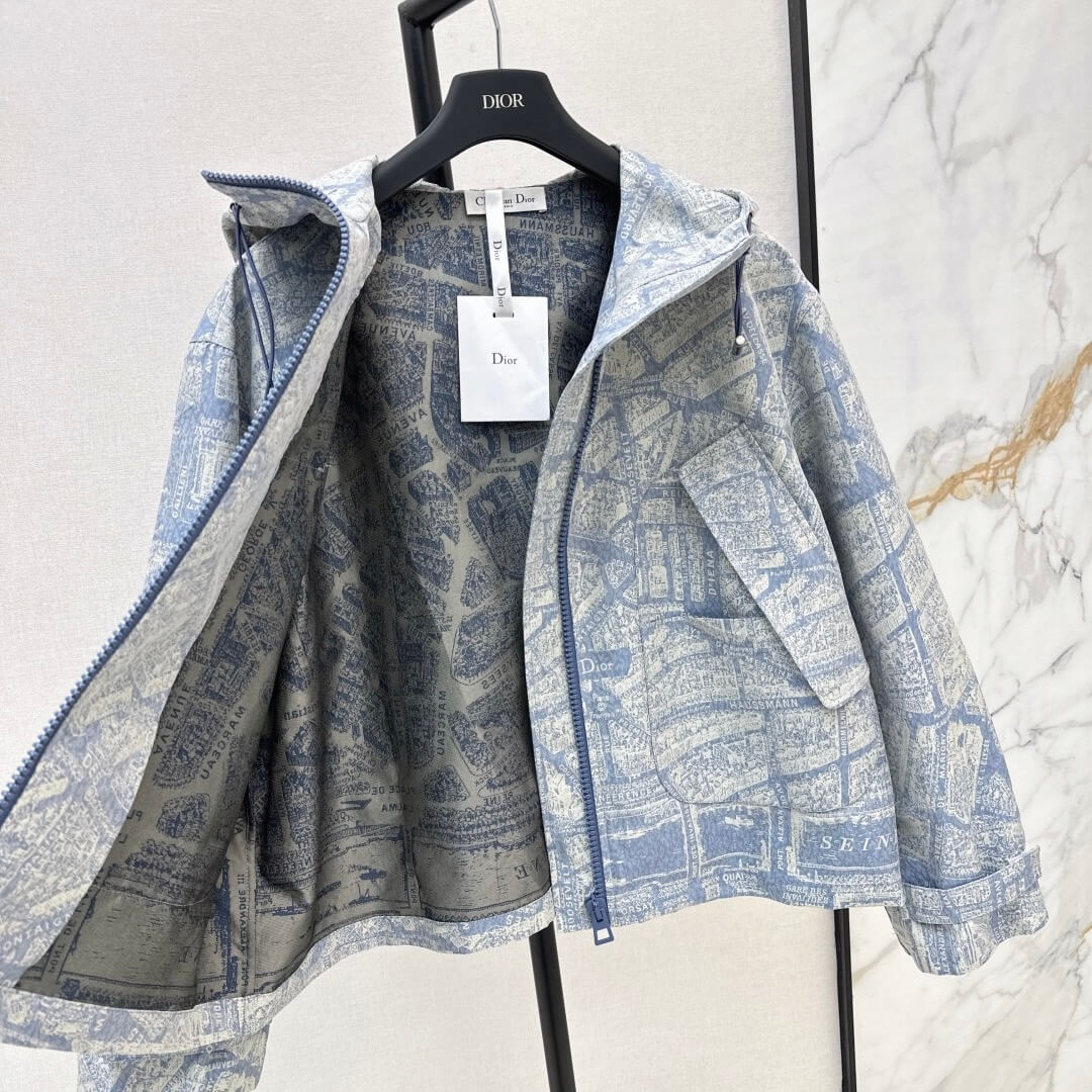 Classic Pattern Oversized Hooded Jacket