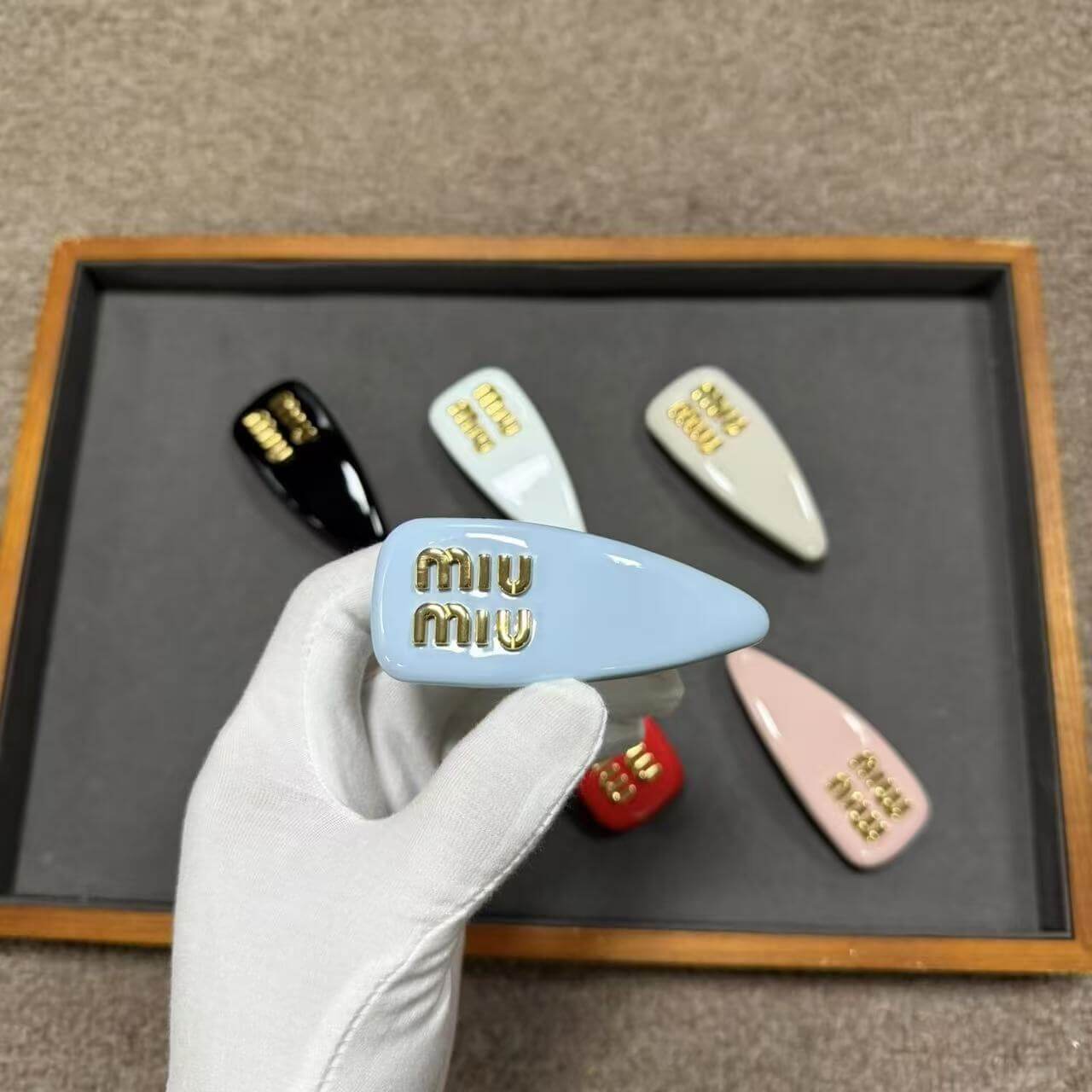 Classic Bestseller Dopamine Color Hair Clips