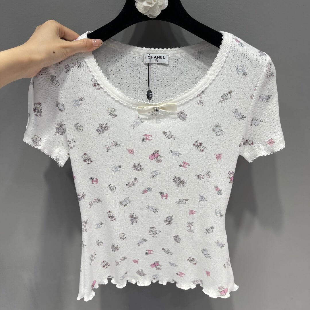 Vintage Small Floral Bow-Tie T-Shirt