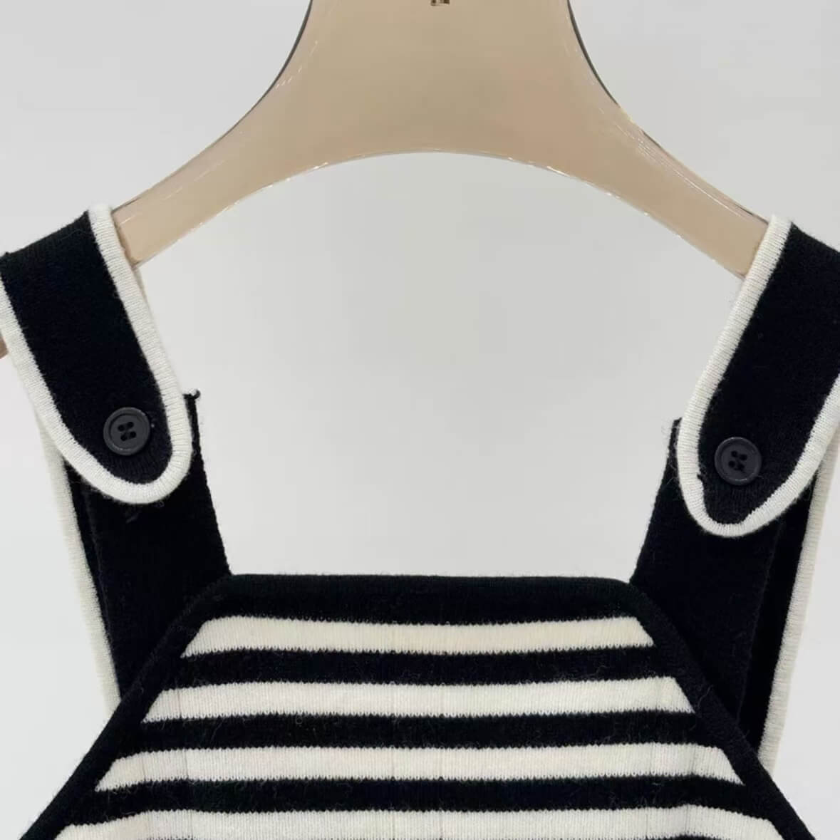 Minimalist Zebra Striped Cropped Vest