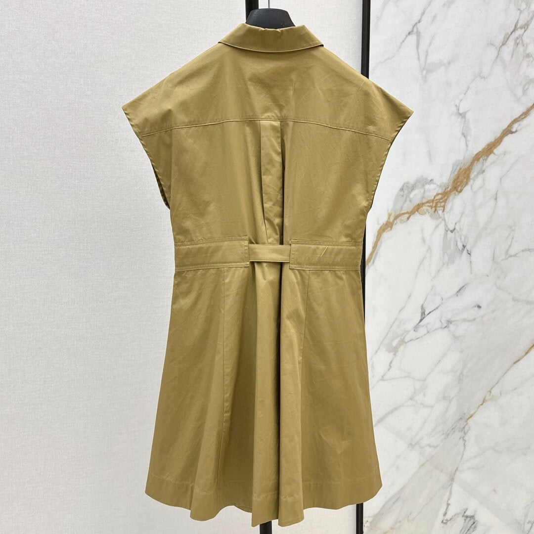 Minimalist Retro Notch-Collar Dress