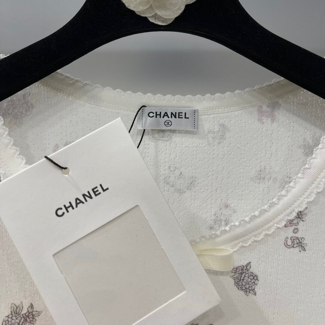 Vintage Small Floral Bow-Tie T-Shirt