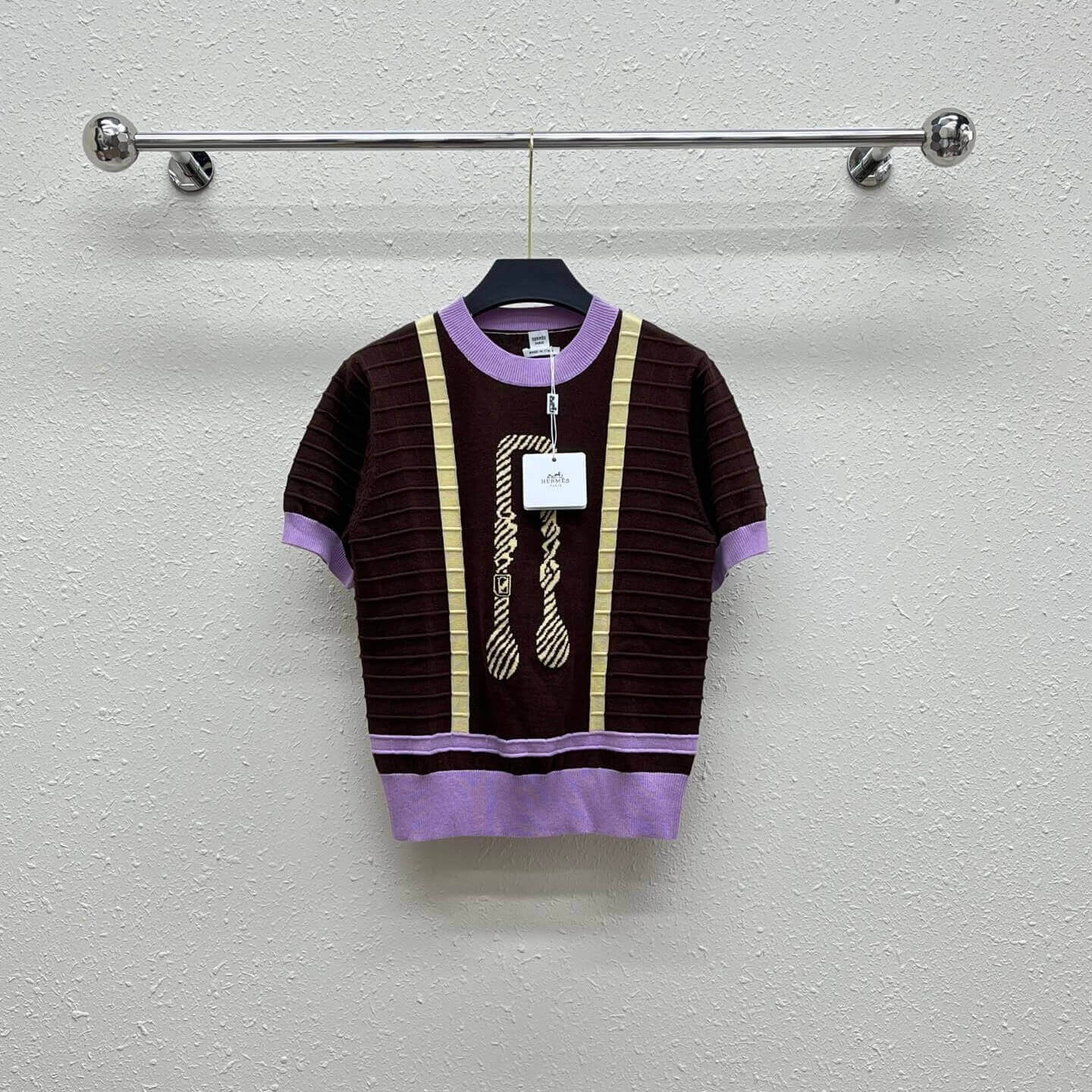Classic Rope Pattern Embroidered Knit Short Sleeve