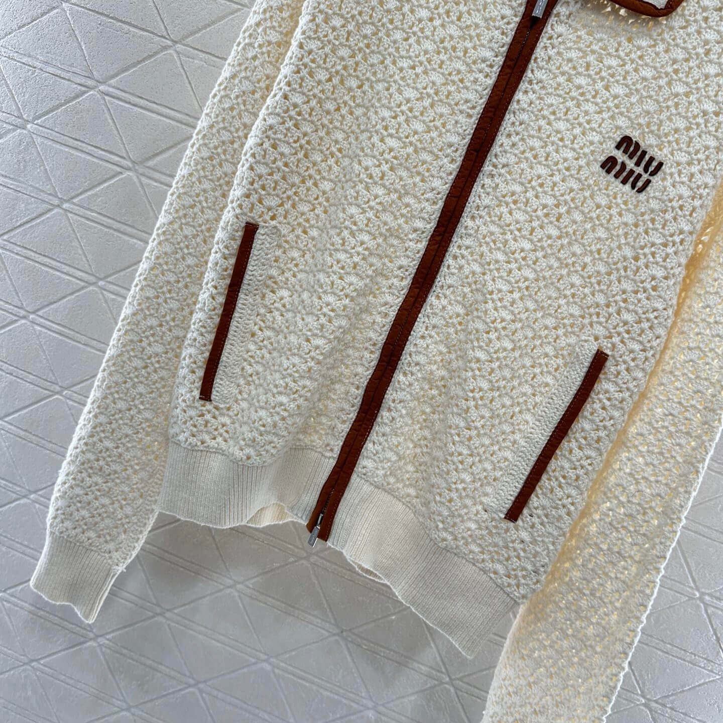 Minimalist Lapel Openwork Zip-Up Knit Jacket