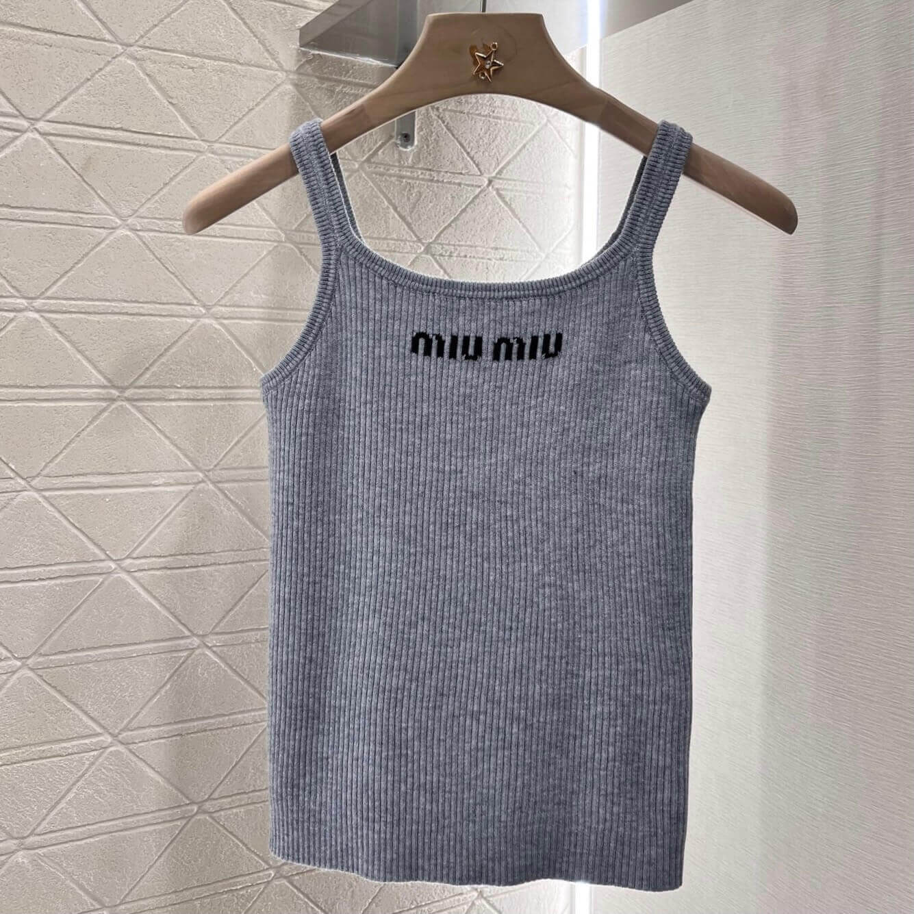 Vertical Rib Texture Camisole Vest
