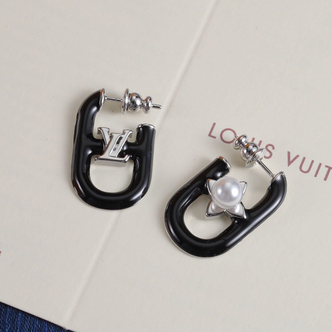 Chic Asymmetric Stud Earrings