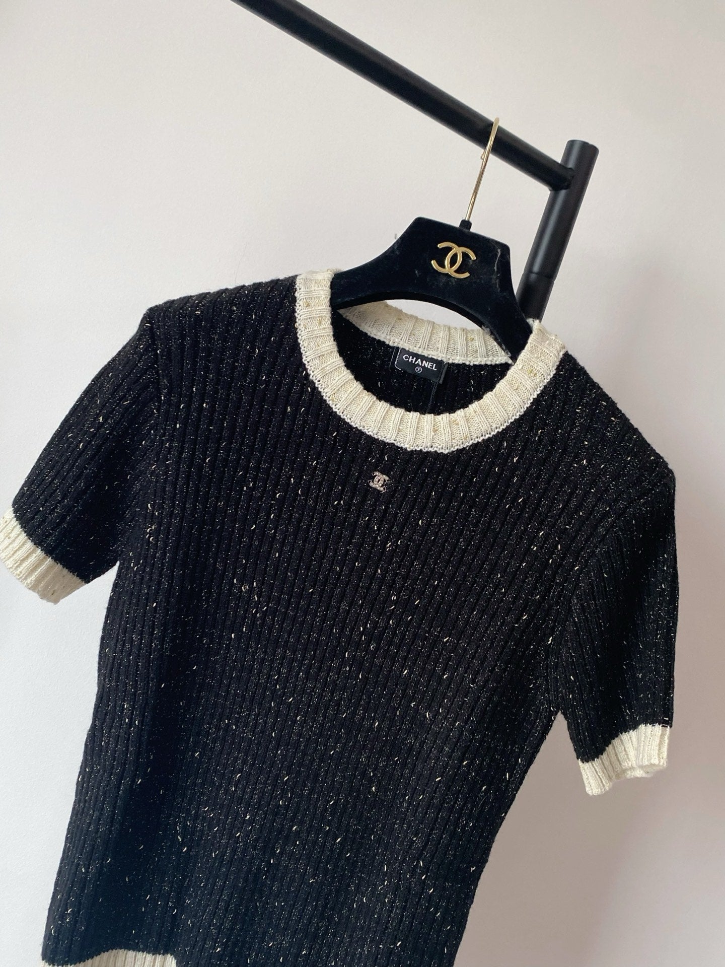 Refined Classic Short-Sleeve Shirt