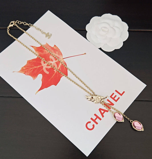 Chic Trendy Leaf Pink Diamond-Accented Necklace