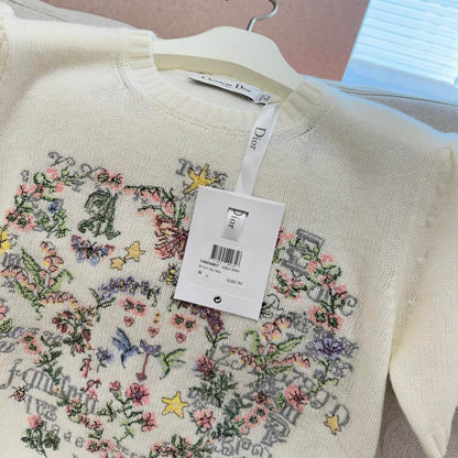 Classic Butterfly Embroidered Knitted Short Sleeve