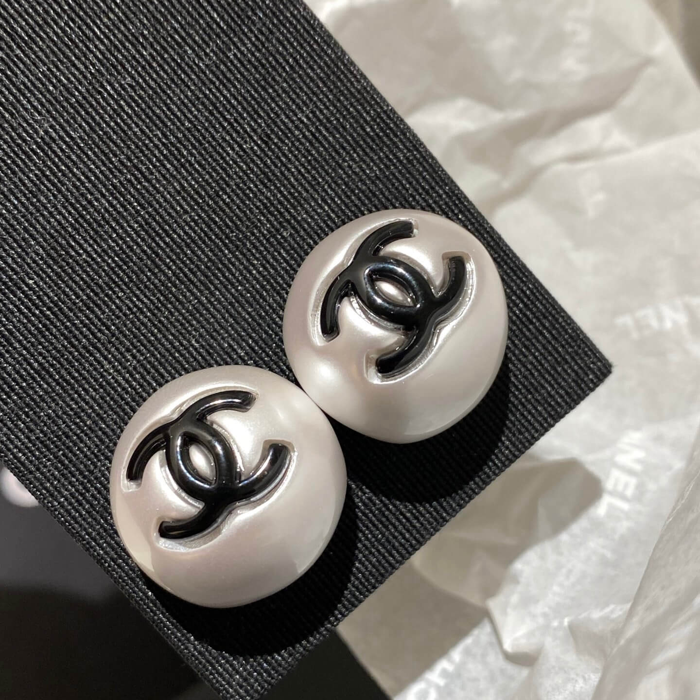 Letter-Embossed Pearl Stud Earrings