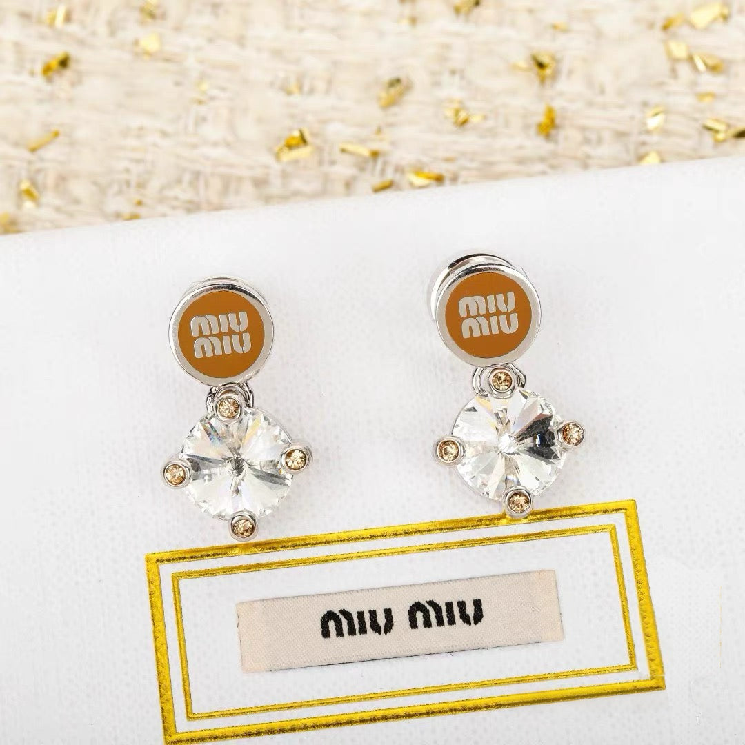 Brilliant Circle Studs with Geometric Earrings