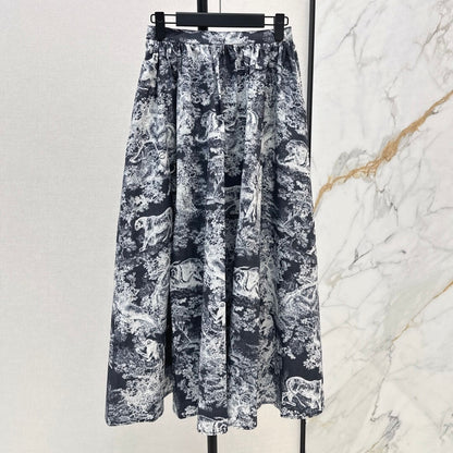 Minimalist Pleated Button-Up Midi Skirt