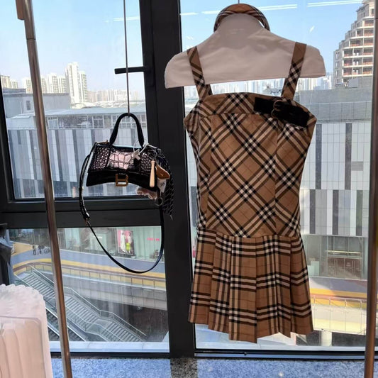 Classic Plaid Waist-Cinching Vest Dress