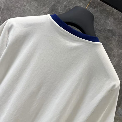 Minimalist Letter Print Chain Detail T-Shirt