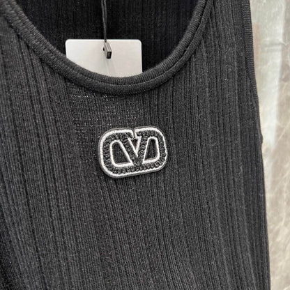 Minimalist 3D Letter-Printed U-Neck Vest