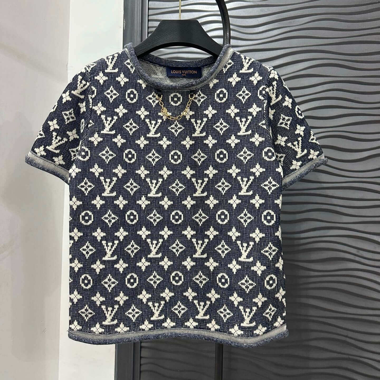 Vintage All-Over Print Chain T-Shirt