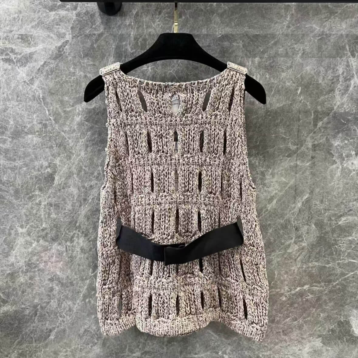 Heavy-Artistry Openwork Crochet Vest