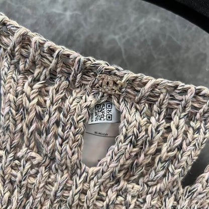 Heavy-Artistry Openwork Crochet Vest