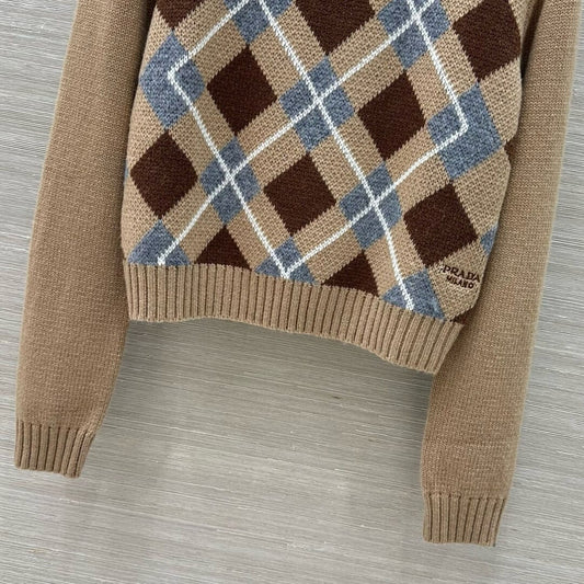 Classic Diamond Quilt Color-block Knit Long Sleeve