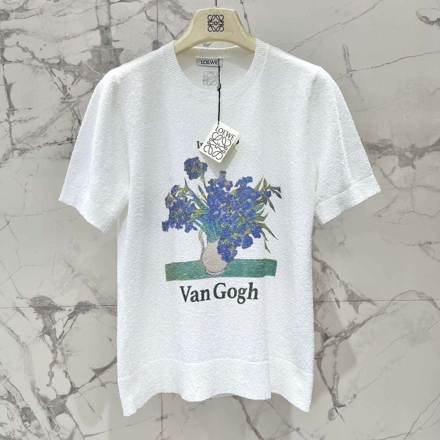Artistic Print Fuzzy-Texture Short Sleeve