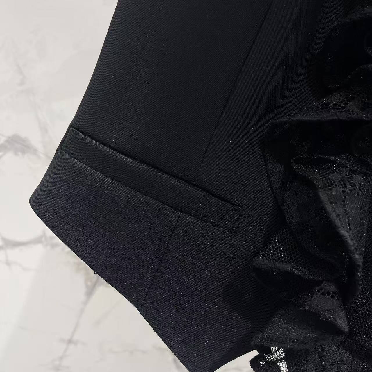 Sexy Lace Panel Backless Vest