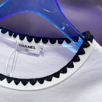 Fashionable Letter Metal-Embellished T-Shirt