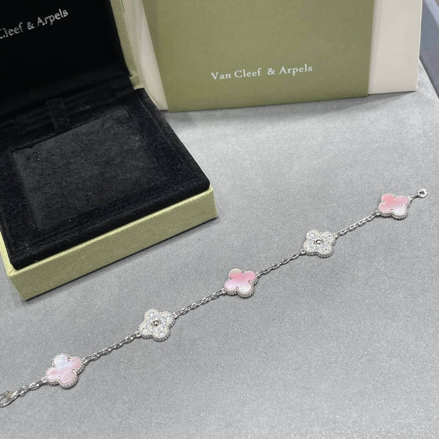 Pink Mother-of-Pearl Spaced Diamond Clover Bracelet
