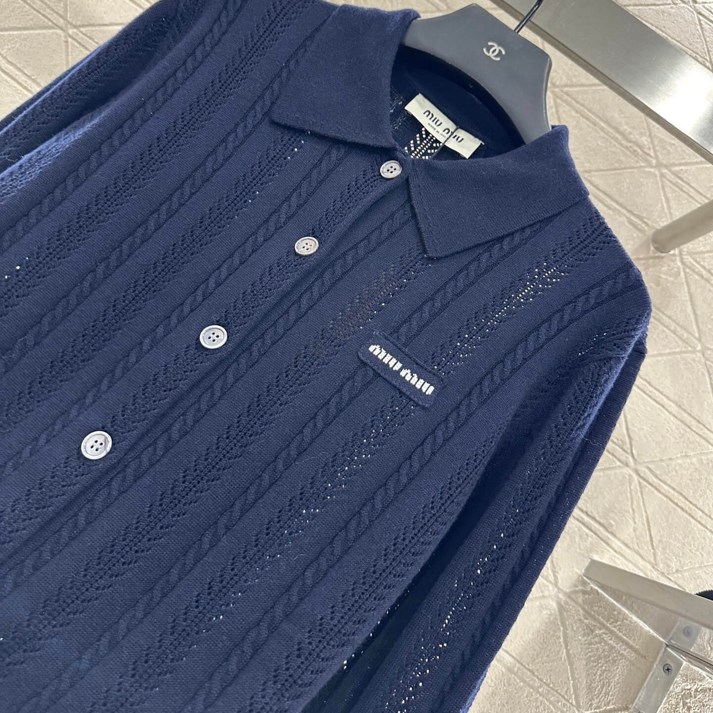 Minimalist Lapel-Design Openwork Knit Cardigan