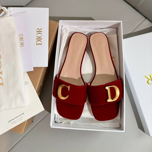 Metal Letter-Buckle Red Velvet Sandals