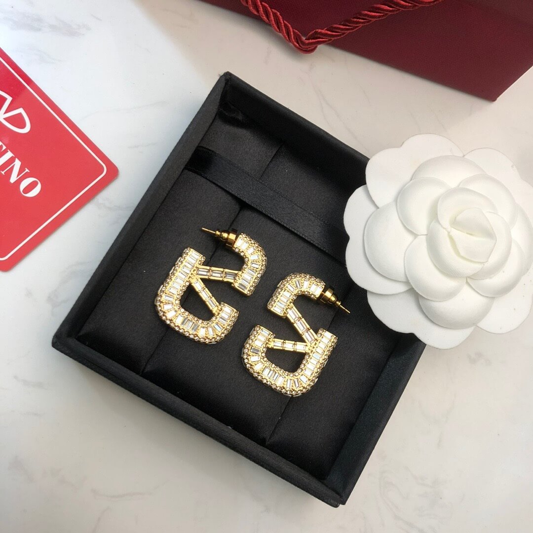 Classic Designed Full-Diamond Earrings