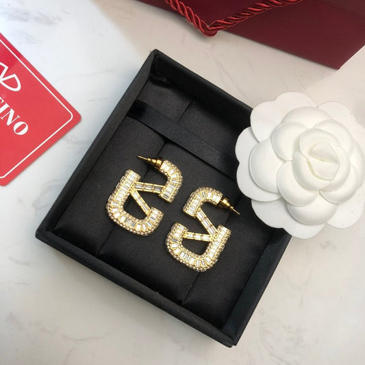 Classic Designed Full-Diamond Earrings