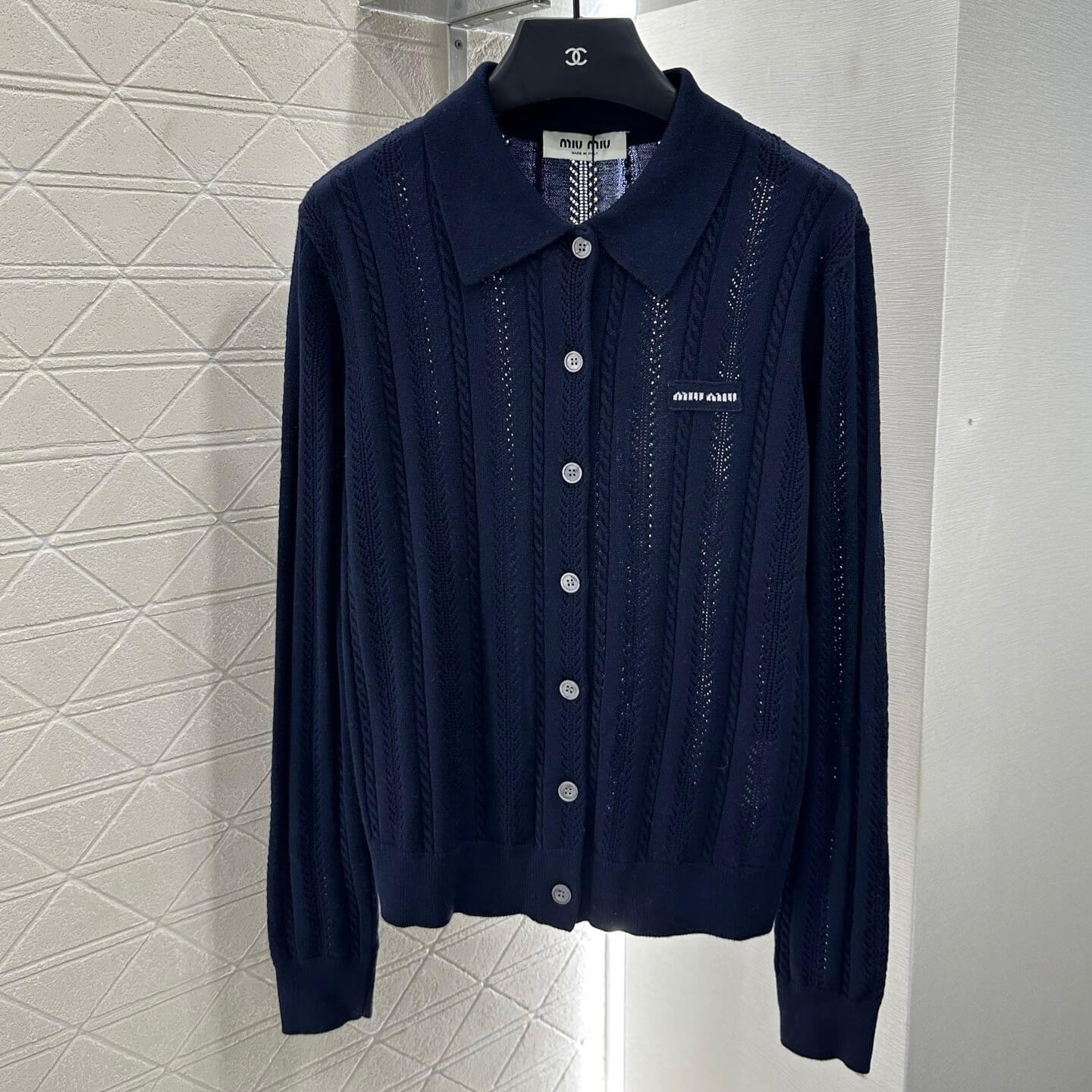 Minimalist Lapel-Design Openwork Knit Cardigan
