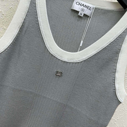 Trendy Color-Block Trim Vest