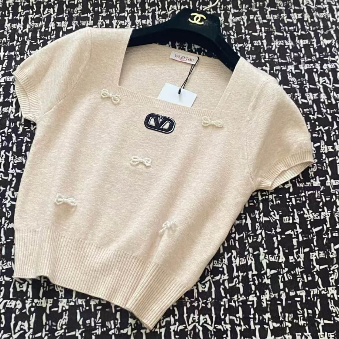 Beaded Bow Square-Neck Short Sleeve