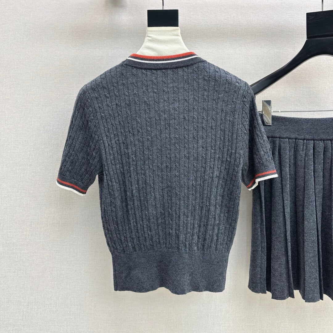 Versatile Preppy Set: Cropped Knit Top + Pleated Skirt
