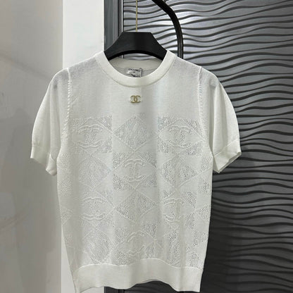 Versatile Diamond Pattern Round-Neck T-Shirt