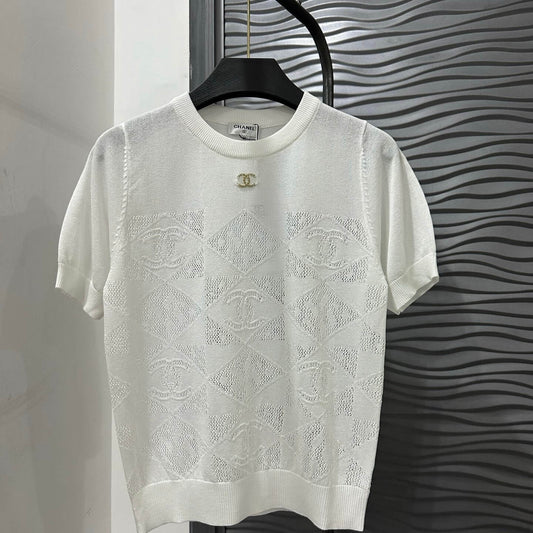 Versatile Diamond Pattern Round-Neck T-Shirt