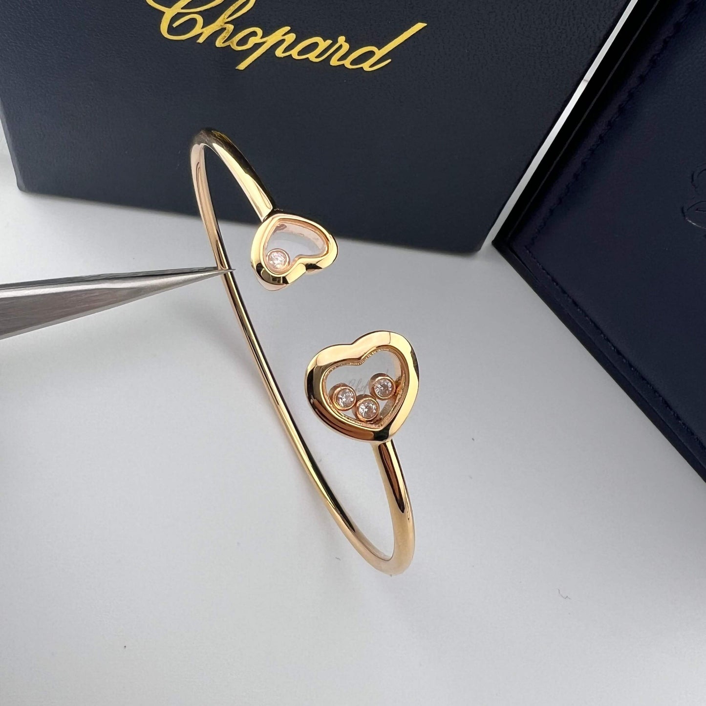 Chic Movable Diamond Heart Bracelet