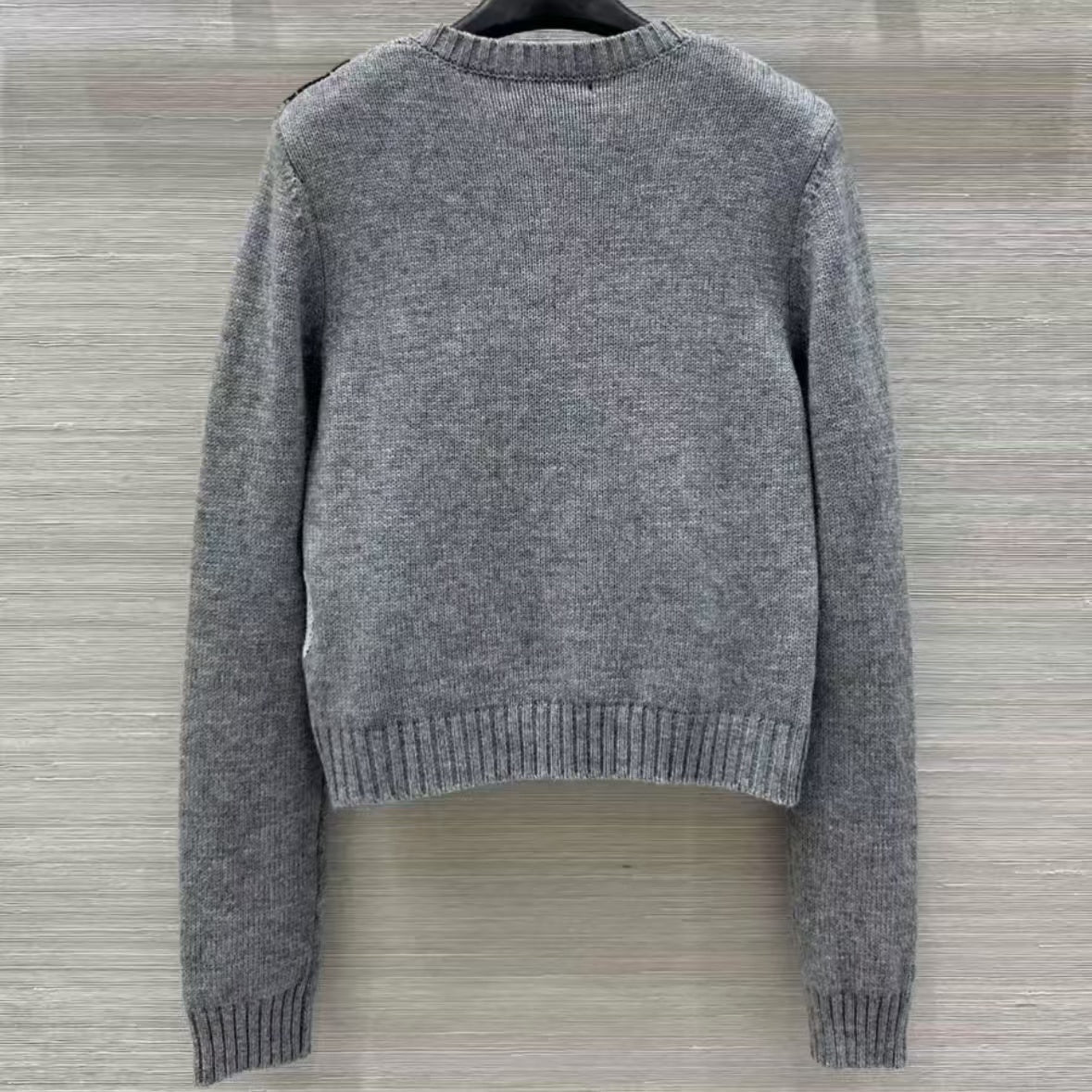 Classic Diamond Quilt Color-block Knit Long Sleeve