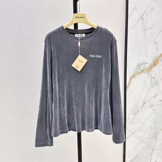 Minimalist Round Neck Velvet Base Layer Top