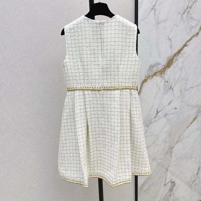 Classic Elegant Cropped Knit Dress