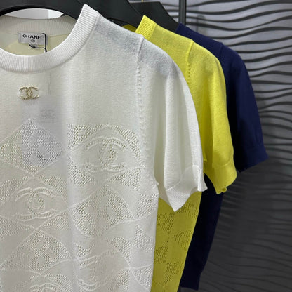 Versatile Diamond Pattern Round-Neck T-Shirt