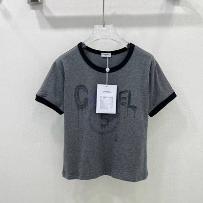 Chic Graffiti Cropped T-Shirt