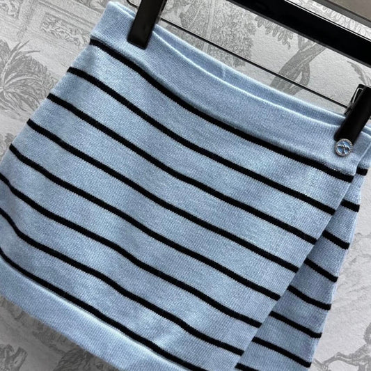 Color-Block Striped Skirt-Style Knit Shorts