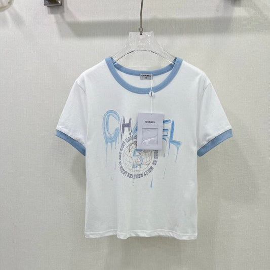 Chic Graffiti Cropped T-Shirt