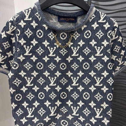 Vintage All-Over Print Chain T-Shirt